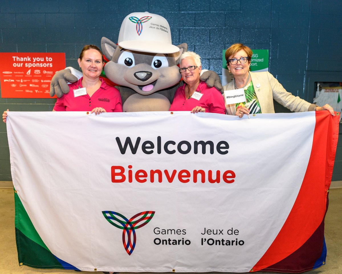 Parasport2017's tweet photo. #parasportgames2017 members met with Honourable Minister Eleanor McMahon! Check it out! https://t.co/rLXxTGux7C https://t.co/ihqwt3OadH