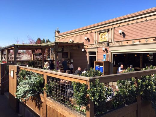 Choose from 10+ imported German biers on tap to pair with German fare at <a href="/prostportland/">Prost! Portland</a> usat.ly/29YV0EE