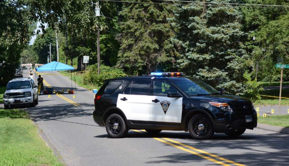 Record_Journal's tweet photo. Police ID Southington woman killed after being struck by Wallingford driver https://t.co/qYKBS5fAo4 https://t.co/64HO0RedCs