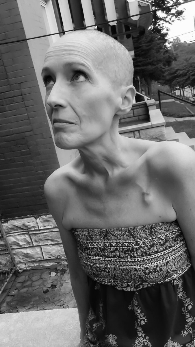 therealray22's tweet photo. Holding out hope that you can help my friend with Stage 4 Liver Cancer! I promise she deserves it! @TheEllenShow https://t.co/oxtQ0oGOft