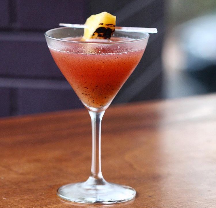 Here are 7 cocktails you should be sipping on now. Let the countdown to #happyhour begin... bit.ly/2aYVeOC