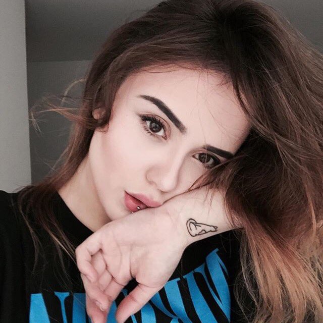 archiveinheart's tweet image. 