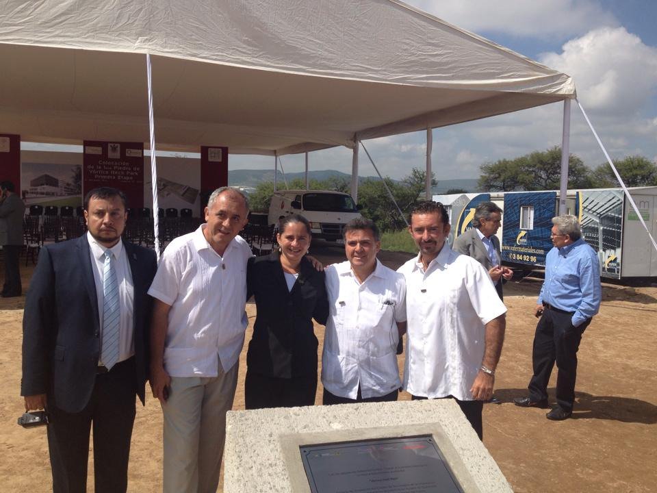 Hoy cumplimos 2 años de la ceremonia de colocación de la Primera Piedra de #Vórtice Itech Park