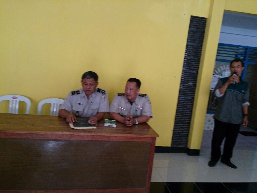 atr_bpnponorogo's tweet photo. Penyerahan sertipikat #PRONA2016 di Ds. Jenangan, kec. Jenangan, @atr_bpn Ponorogo. https://t.co/IDIoopFI5v