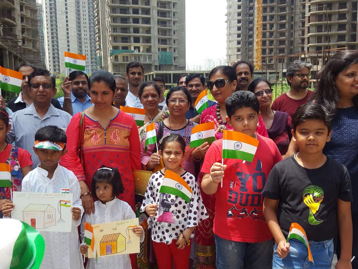 arunkalr041's tweet photo. @narendramodi @MagicbricksNow tweetgu 4 1yr 4plight of 5K flatbuyers No action seenon ground #JusticeForSec107Noida https://t.co/fSyYPw0j8P