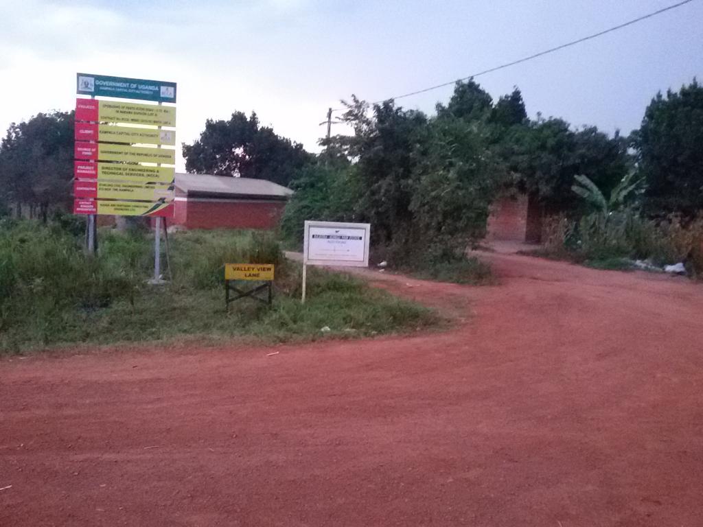 <a href="/KCCAED/">Sharifah Buzeki</a> <a href="/KCCAUG/">Kampala Capital City Authority (KCCA)</a> kudos. But this road connects to the Hon. Home. can the 200m connectng 2 kungu b included