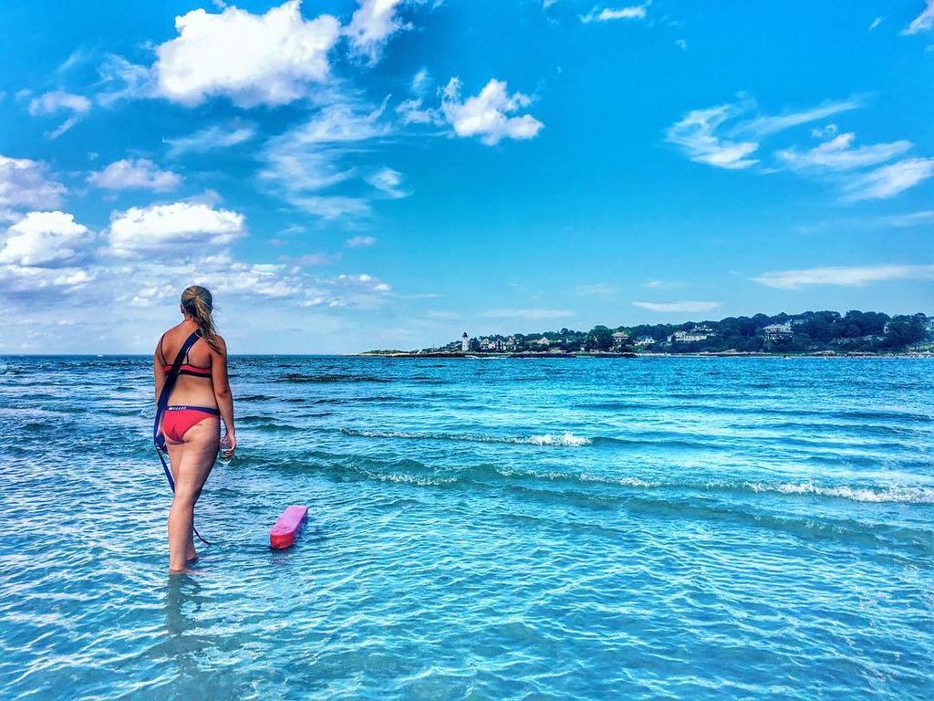 halcyonboston's tweet photo. #baywatch #hdr #ocean #beach #red #blue #sky #waves #lighthouse #summer https://t.co/9RmZyKlNfr
