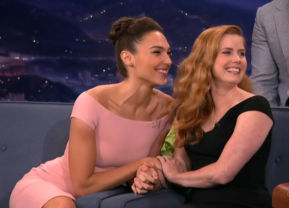 GalGadot's tweet photo. 🌸🌼🌸 Happy bday to the AMAZING Amy Adams I feel so lucky &amp; grateful to have you in my life wish you the very best🌼🌸🌼 https://t.co/tjHqERWek7