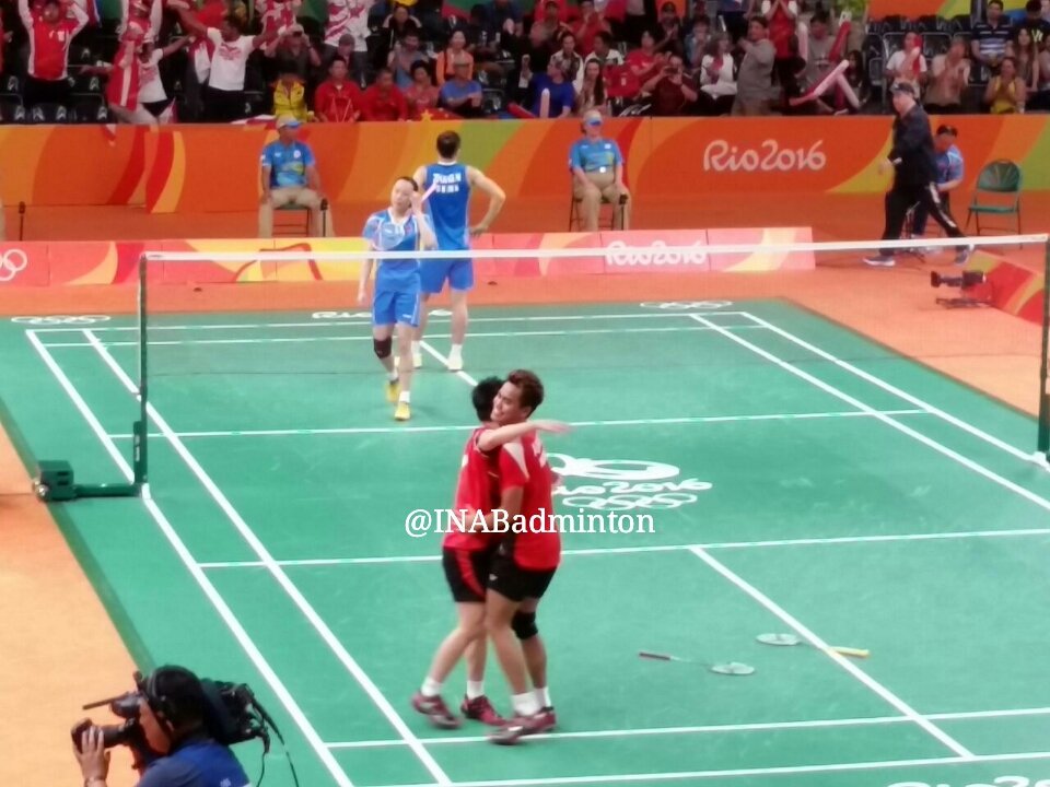 Terimakasih Indonesia ke Final! Liliyana Natsir/Tontowi, satu2nya wakil Indonesia. Doakan Juara! #HUTRI71 #badminton