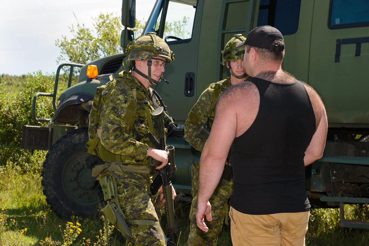 3CdnDiv3DivCA's tweet photo. #ArméeReserve #38GBC #41GBC Nos troupes se préparent à toute opération potentiellement Ex #BisonWarrior16 https://t.co/wCdby3lAPN