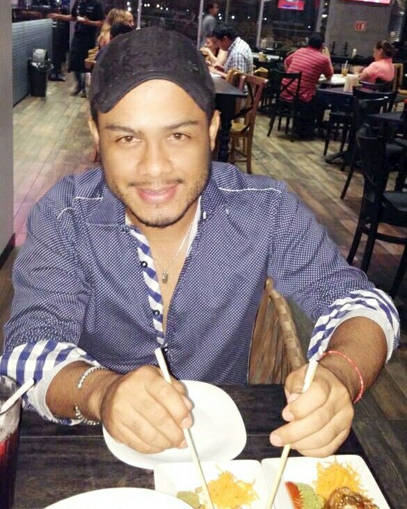 Quien inventaria estos palos, que no puedo pezcar nada...pues me lo como con la mano jajajajaja.
#benditomidios