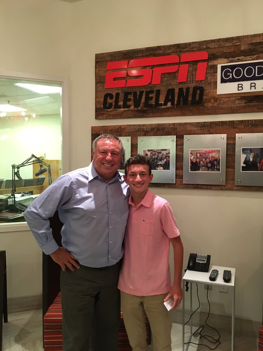 chrisronayne's tweet photo. @MunchCleveland @MunchOnSports training the future sportscasters of America Thanks for giving a kid a shot #espn850 https://t.co/5H4NY5JggH