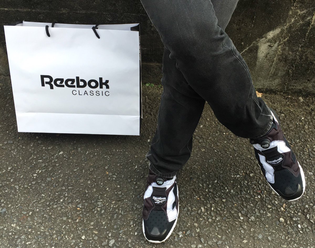 ট ইট র タクト 昨日 新しい靴買った Reebokさんのポンプフューリー 超カッコいいー 低い身長が少し高くなーる 買ってよかった N N リーボック Reebok ポンプフューリー インスタポンプフューリー