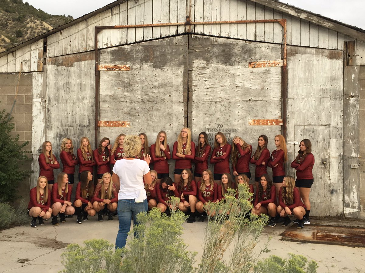 juab_volleyball's tweet photo. Team pictures! #herdingcats https://t.co/kZg4boAvIa