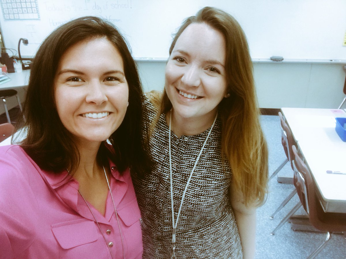 msstarr5's tweet photo. Couldn't have been a better first day meeting and getting to know our wonderful fifth graders! @msclark5th https://t.co/lHcgbiMZKf