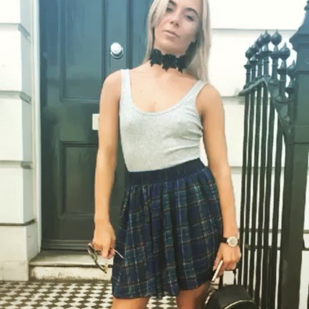 That choker! Watch Now: bit.ly/2aVTd4f