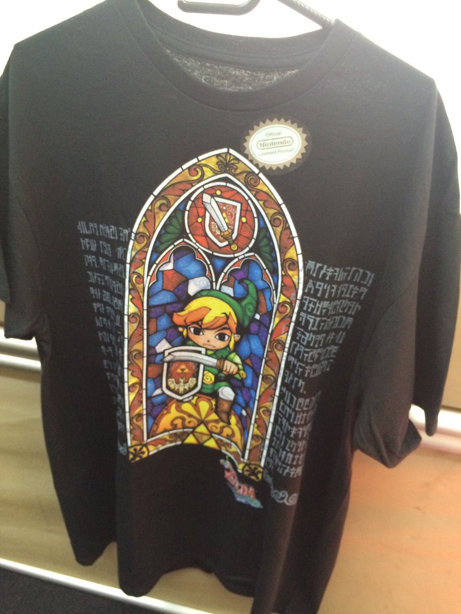 Bootleg Store 閉店 No Twitter 入荷告知 ゼルダの伝説 各tシャツが入りました ステンドグラス調 ハイラル王家 紋章 ヒトリデハキケンジャ コレヲ サズケヨウ の3デザイン サイズはmとlです 限定品なのでお早めに