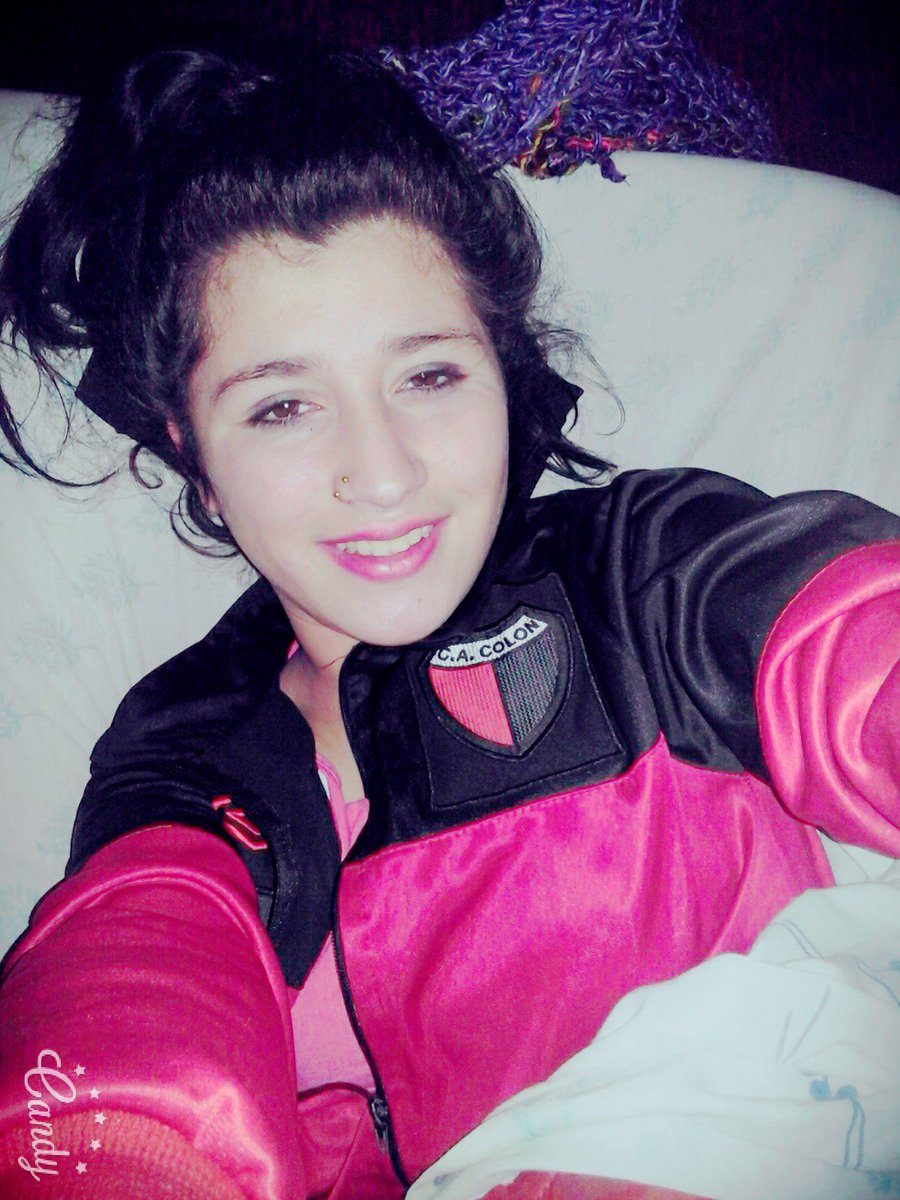 TathiMolina's tweet photo. Acostada👌❤😉 https://t.co/JCrRYEQEJs
