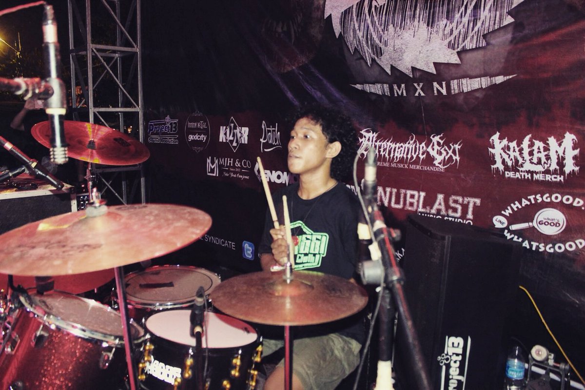 M O S E K A tweet media