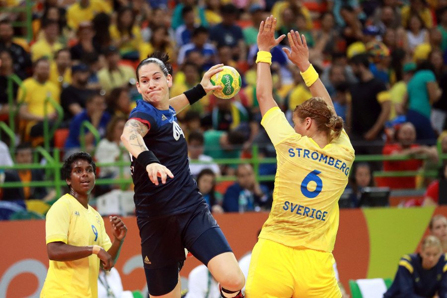 HandNewsfr's tweet photo. #FRA #ESP c'est ce soir à 18h30 à #Rio2016 ! Pour une place en demi-finale ! https://t.co/ADFdaxW1pw #handball https://t.co/f2MTu00jJ7
