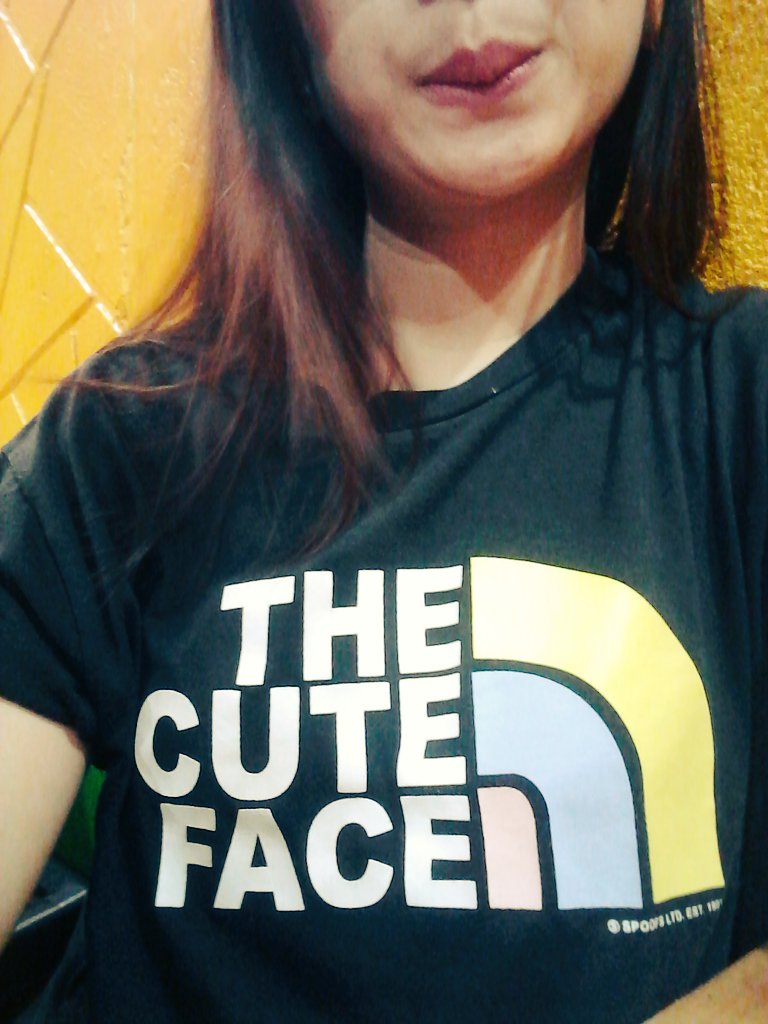 GenerPauline's tweet photo. The Pa-cute face. https://t.co/QRn6MAL9AH