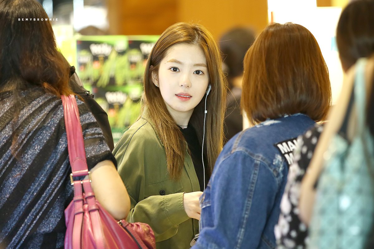 Cp9D65CUEAIxCdl.jpg:orig