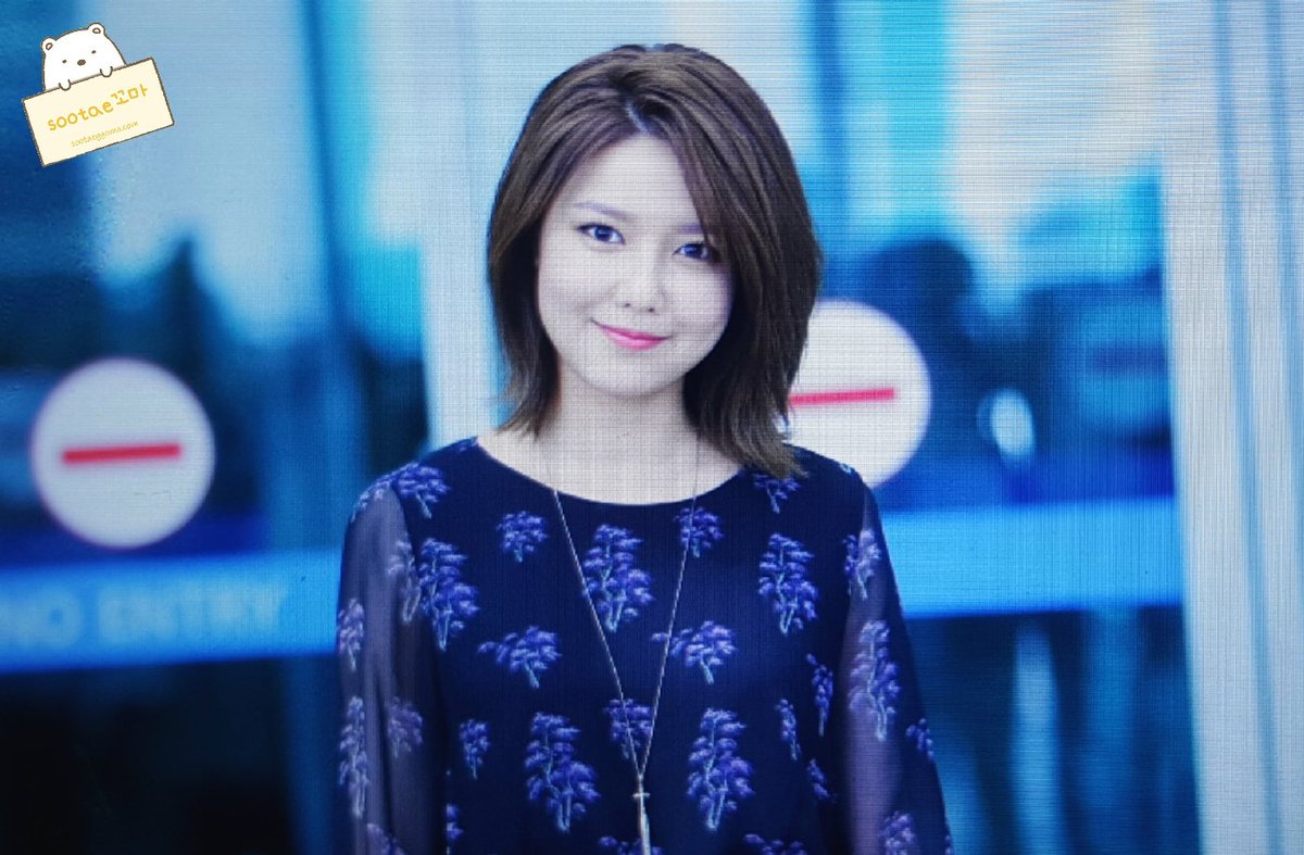 [PIC][16-08-2016]SooYoung khởi hành đi Bỉ để chụp hình cho tạp chí "Marie Claire" vào trưa nay Cp9HUM2VUAQ6VKj