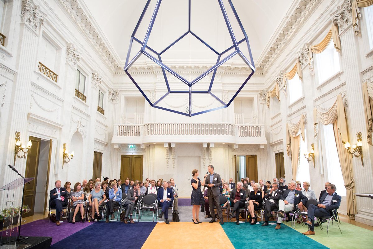 De Duurzame koffer zit ramvol! Het gaat goed met de duurzame initiatieven!
Wij zijn er ook 6 sept. <a href="/DuurzameDinsdag/">Duurzame Dinsdag</a>