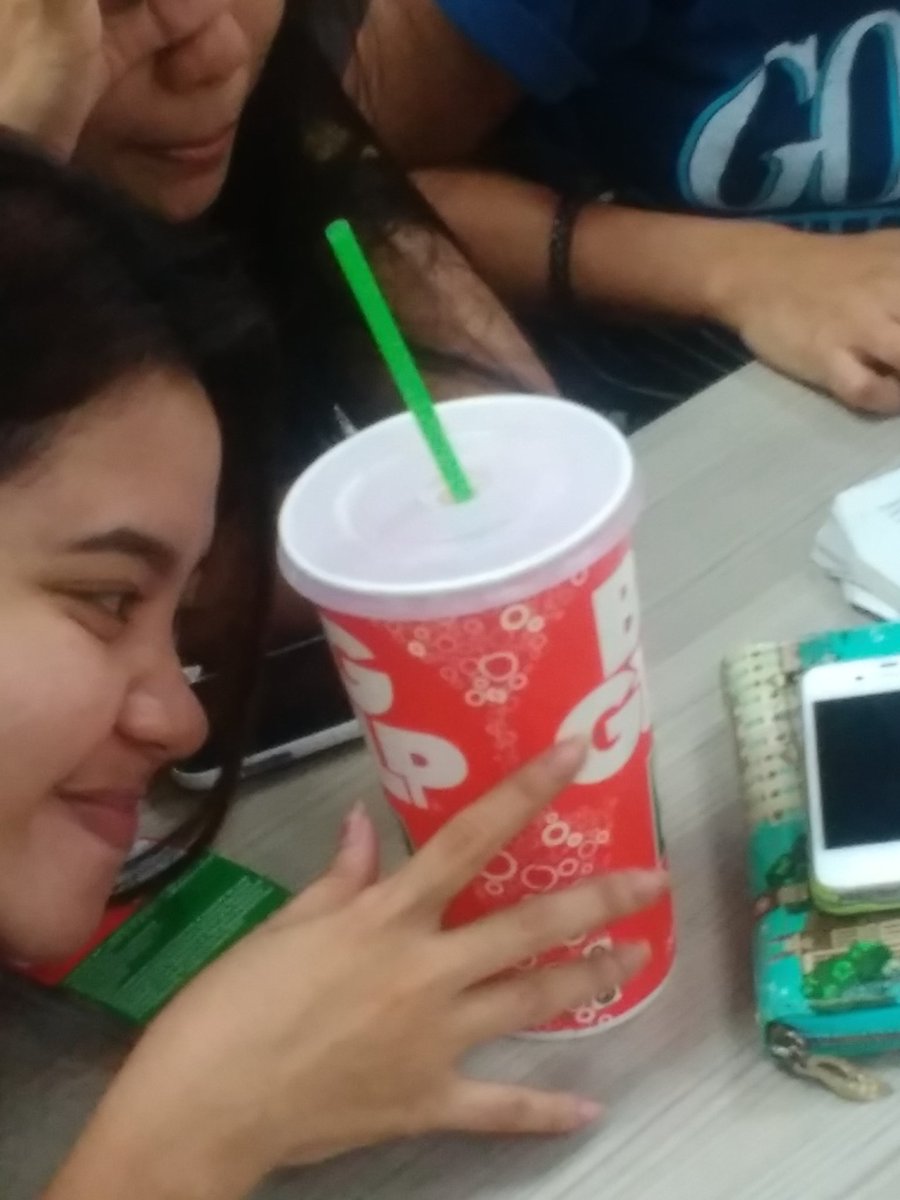 frnxin's tweet photo. Big GULP for 4 💖
& this :
Dada: Babe pa pic kmo tnan! Babe nd ka kitanun.
And ended up like this. 😒
#BullyBF https://t.co/xYnxo7ezXt