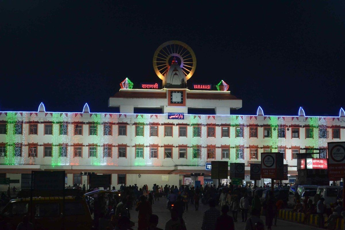 Illumination at Varanasi Rly station on Independence day.