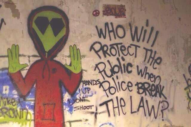 r19nks's tweet image. #handsup #protectandserve #policeactions #nomore #coverups otherwise the #police know they can get away with #murder