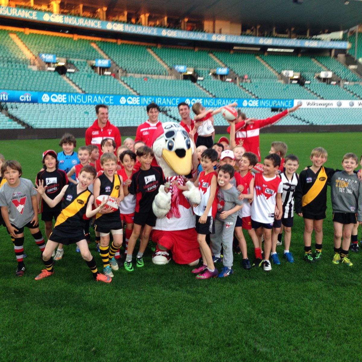 Afl Nsw Act On Twitter Sydney Juniors Club Night At The G Scg That Is Thanks To The Sydneyswans And Cyggy For Hosting Aflnswact Https T Co Bzjfwsconf