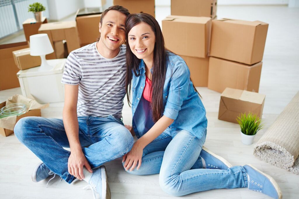 MoverJunction's tweet photo. After taking pictures, video &amp; written descriptions of your household items #BeforeYouMove make copies &amp; keep safely https://t.co/VQEy9M0e0x