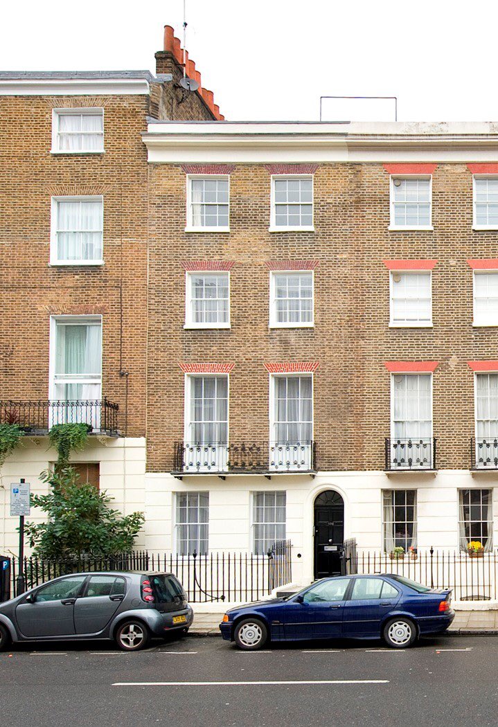 Druce_uk's tweet image. JUST SOLD: a bright &amp;amp; spacious studio flat with stunning high ceilings and a short walk from Marylebone High Street