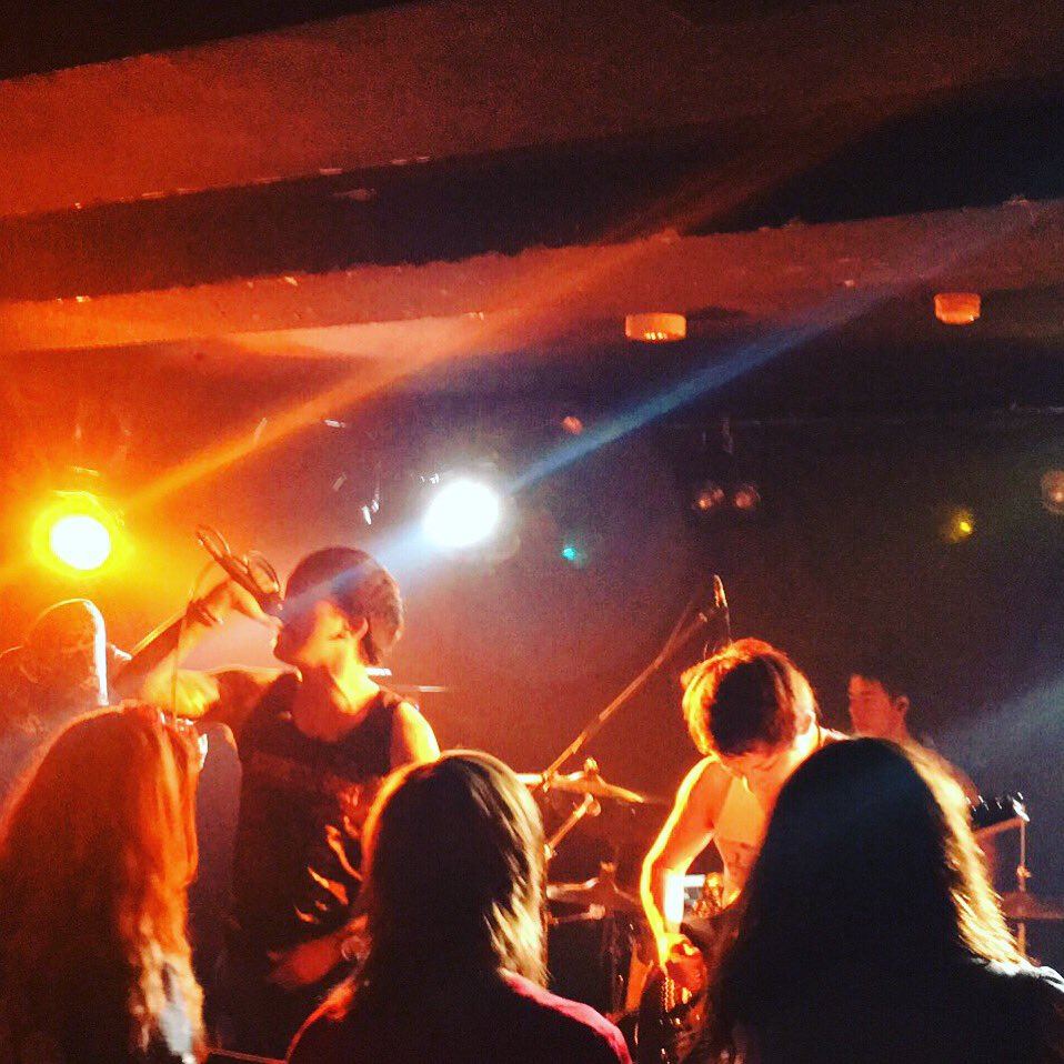 BUDDHAGITTA's tweet photo. 《Tommorow gig!!》
8/5(金)大久保HOT SHOT
「TOKYO NEO PUNK GENERATION vol.4」
OPEN/START 16:00/16:30
ADV¥2300
#buddhagitta https://t.co/VEIvNB3ujw