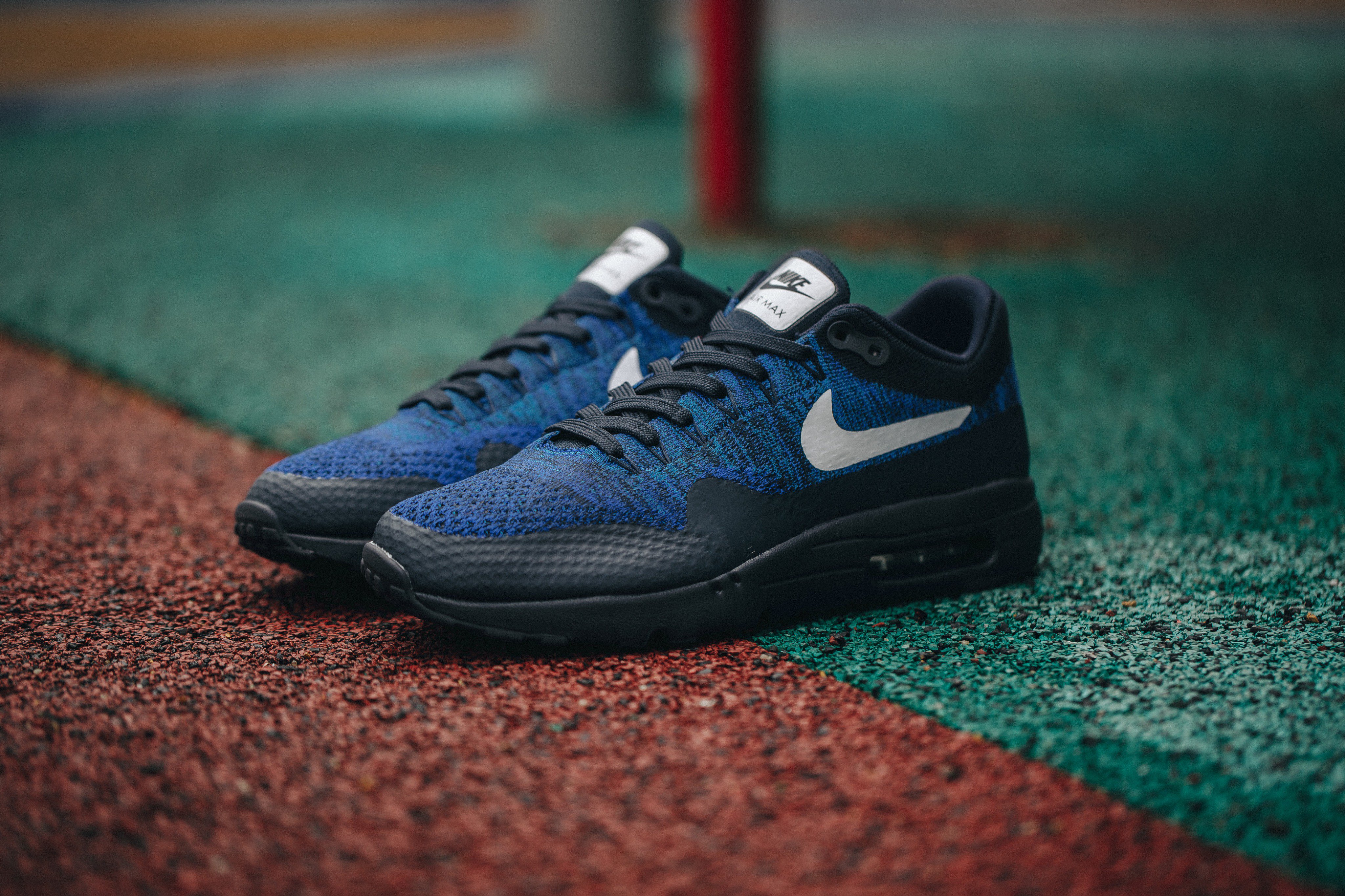 Nike air max 1 hotsell flyknit obsidian