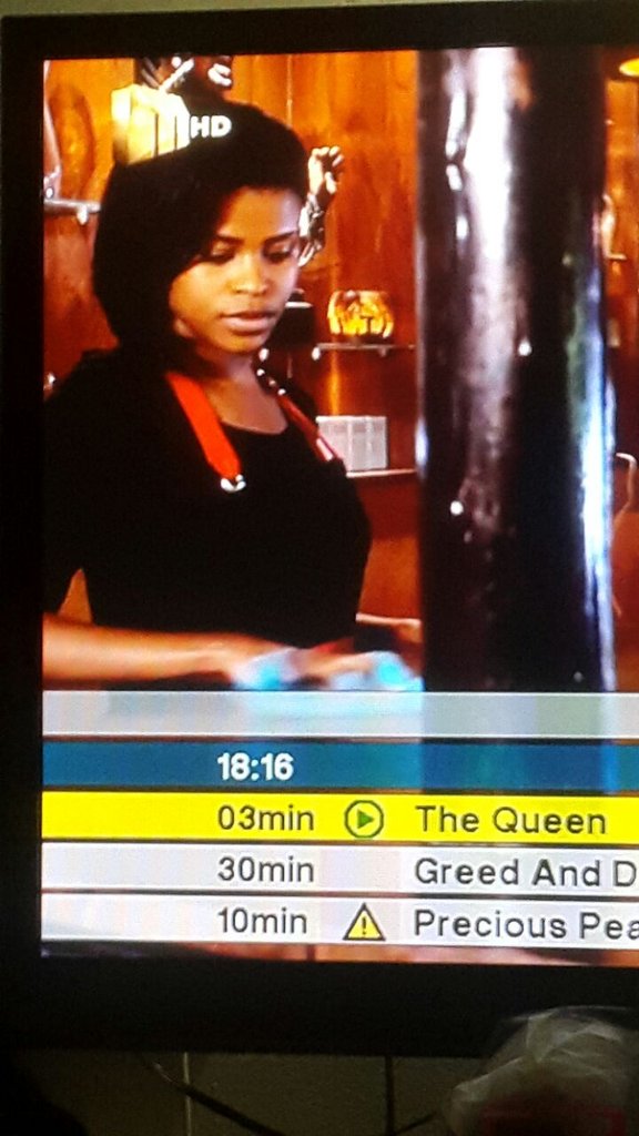 VeeMvalmol's tweet photo. @Katlicous hallelujah siyabonga#THE QUEEN https://t.co/qF9s2YPPAd