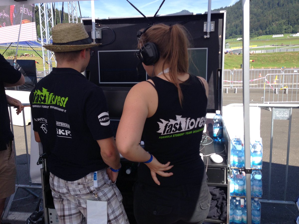 Fast Forest tweet media