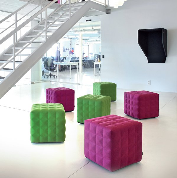 Easy_Office's tweet photo. Do you have a loud office? Not only do they look great but the BuzziCube 3D reduce the noise in the office https://t.co/FN17pbEbOP