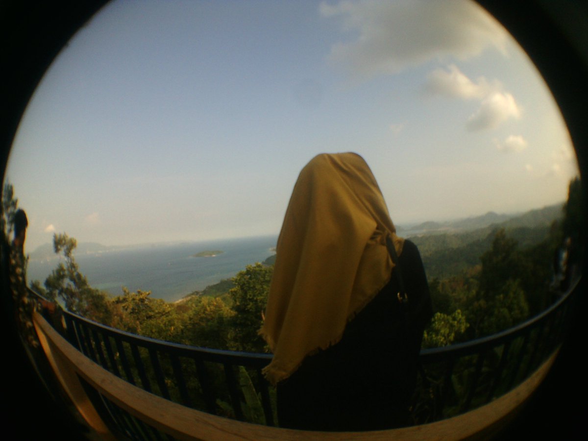 tria_05's tweet photo. muncak tirtayasa #indahnyalampung https://t.co/ohG6qB3XmJ
