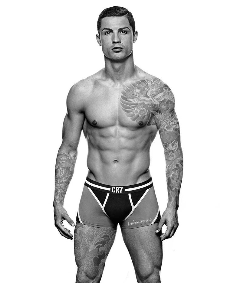 Why doesnt Cristiano Ronaldo have any tattoos  Oh My Goal  YouTube