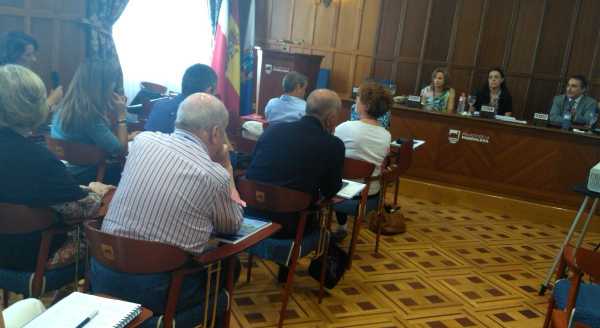 UIMP's tweet image. Participativo #TurnoDePreguntas #CursoUIMP #LibertadDeCirculación #DDHH "Análisis operativo BCTSH" @DiegoDiegogk