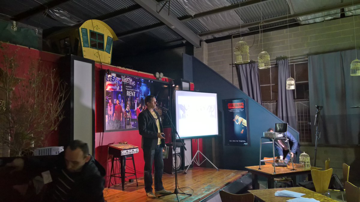 TWOConsulting's tweet photo. Simon from @MossmanMedia making it happen for @businessvic Small Business Festival w/@cashflowjedi https://t.co/0thW1OJ8z5