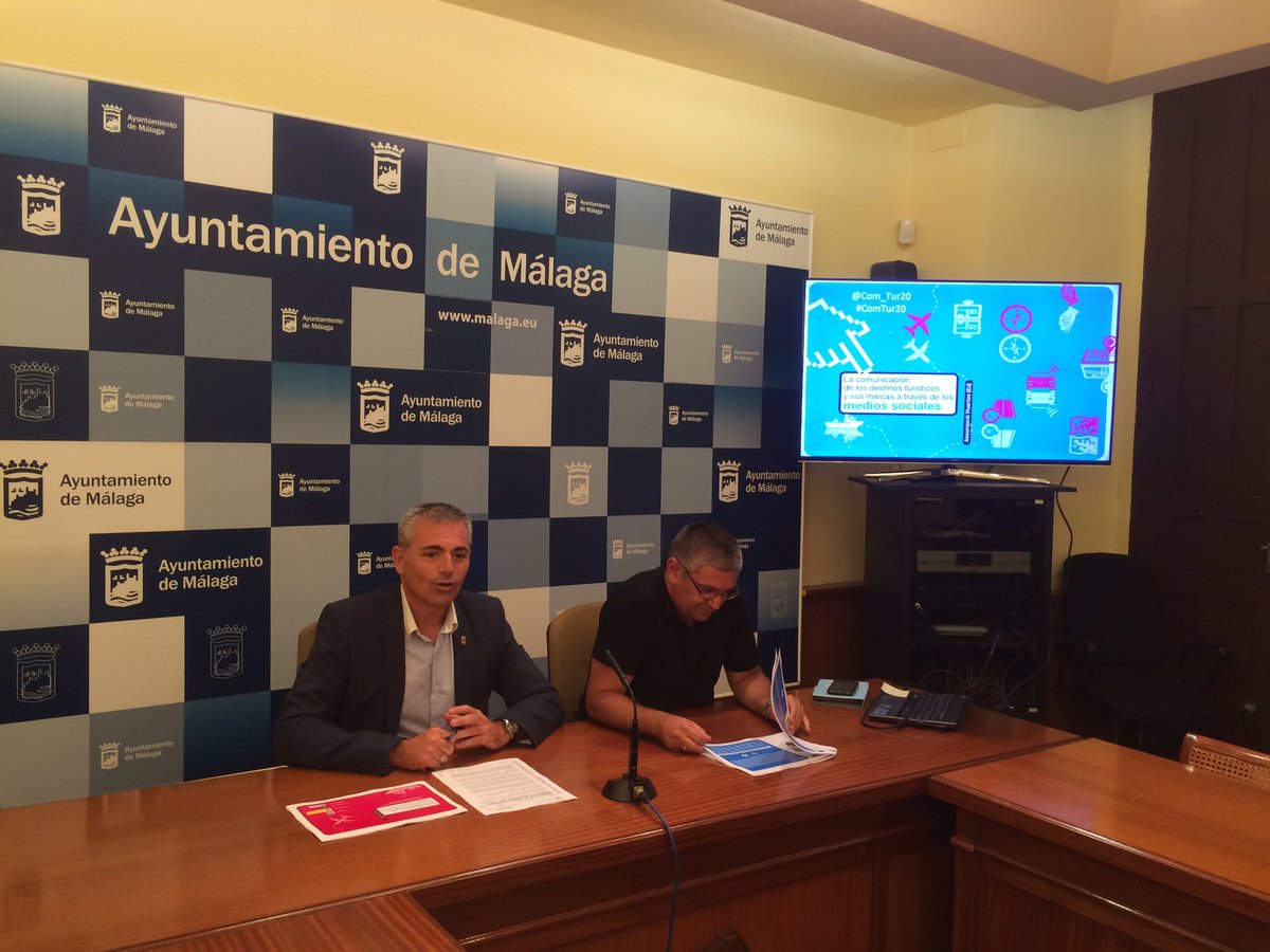 turismodemalaga's tweet photo. Presentamos en #Málaga el estudio Comunicación de los Destinos Turísticos a través de los medios sociales @Com_Tur20 https://t.co/1fjojj5T5L