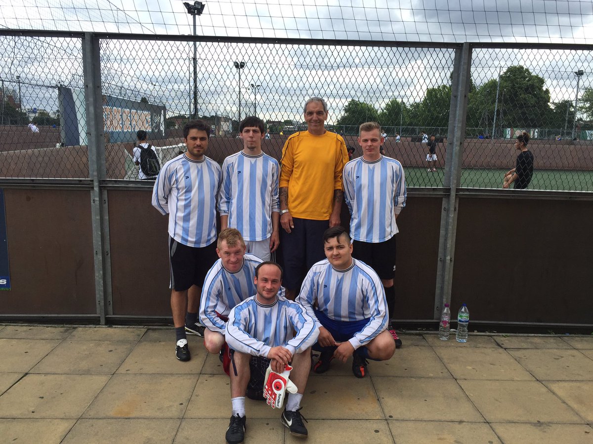 fatih arslan (@arslanfati) on Twitter photo Played football yesterday for GOSH with my team Southampton North <a href="/SDEBDD/">simon ewins</a> <a href="/stefankowalcz/">Stefan Kowalczyk</a> <a href="/LauraEvans81/">Laura EvansWrobleski</a> @ Played football yesterday for GOSH with my team Southampton North <a href="/SDEBDD/">simon ewins</a> <a href="/stefankowalcz/">Stefan Kowalczyk</a> <a href="/LauraEvans81/">Laura EvansWrobleski</a> @