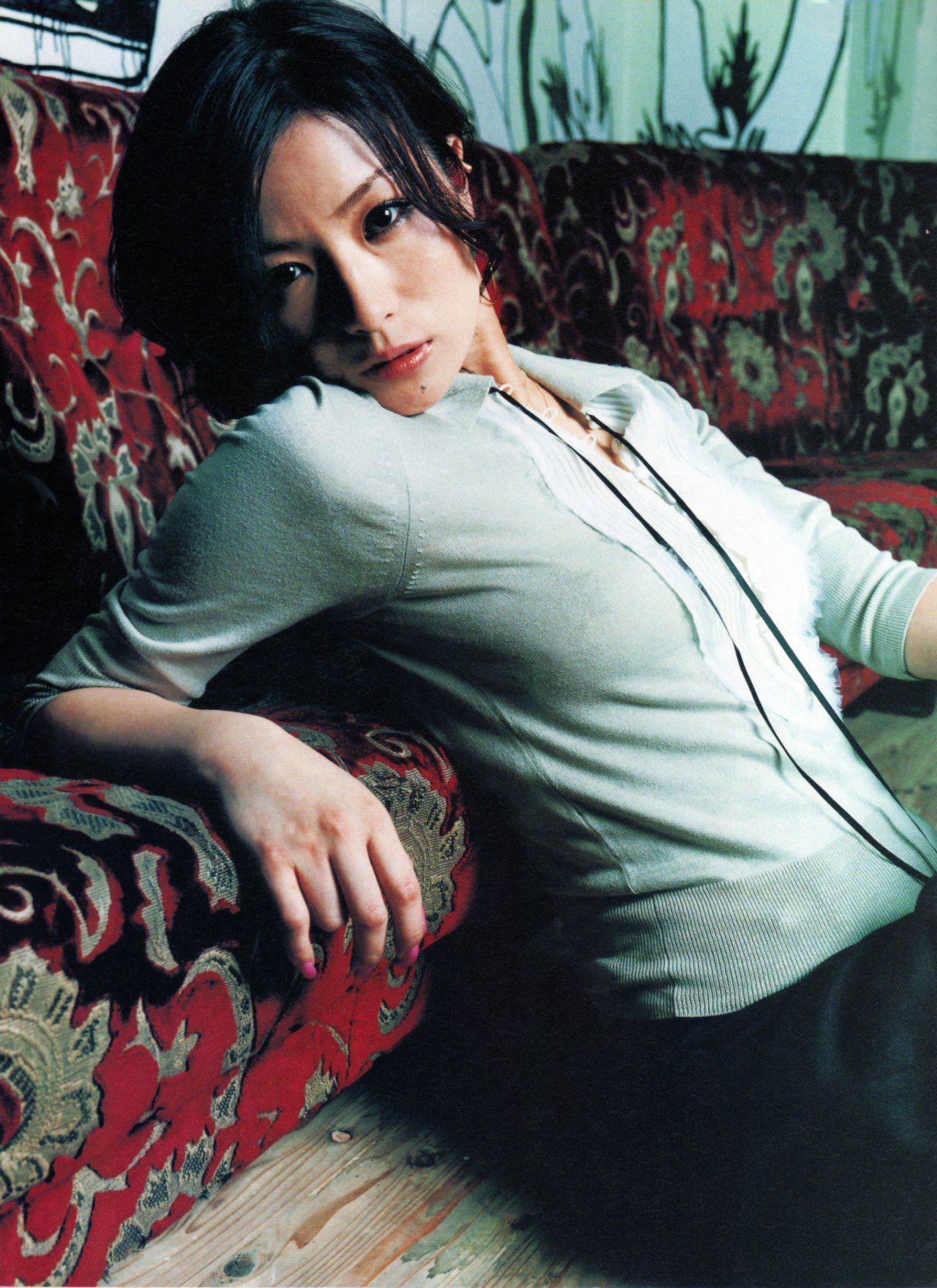 椎名林檎のカッコイイ歌詞 Sur Twitter あたしが此のまヽ海に沈んでも何一つ汚されることはありませぬ 其れすら知りながらあなたの相鎚だけ 望んでいるあたしは病気なのでしょう 依存症 T Co Fz0koioqqr Twitter