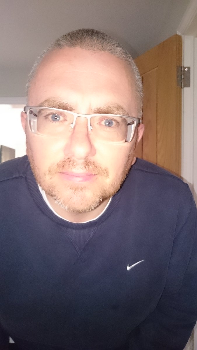 dave_iwilliams's tweet image. Have taken my 1st step into the world of varifocal glasses and all good so far #Eyesight #ImprovedVision