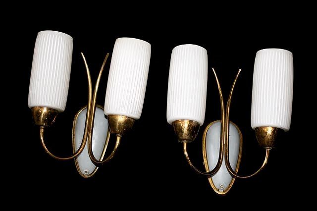 Vintiquesvof's tweet photo. #wallights #1950's #brasslighting #1950'slighting #interiordeco #lighting #vintage #vintiq… https://t.co/pwPuVcxMbp https://t.co/JY73fuphIf