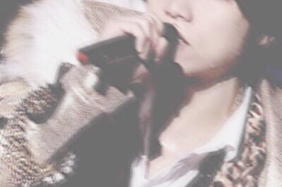 yeq7_'s tweet photo. .

　↓

　　　　〝　さよなら　〟と

×

　　　　　　　　　云えば君の

　<

　　　　　r　｀Ｒr

　　　　　　　＿＿＿　f　｀Ｆf

.

　　　　傷も少しは

　↑

　　　　　　　　癒えるだろう

　　　>

， https://t.co/EM0LODlGK0