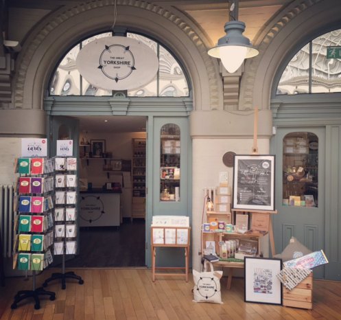 DialectableGift's tweet photo. Our cards looking good at the lovely Great Yorkshire Shop in Leeds city centre! #dialectable #greetingcards #leeds https://t.co/F4sd0nAYR4